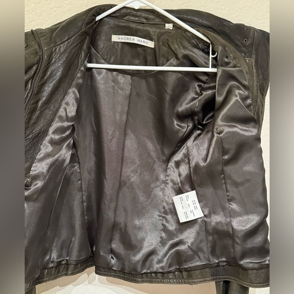 Andrew Marc Vintage 100% Leather Cropped Moto Jacket Unisex Size XS - Picture 12 of 15